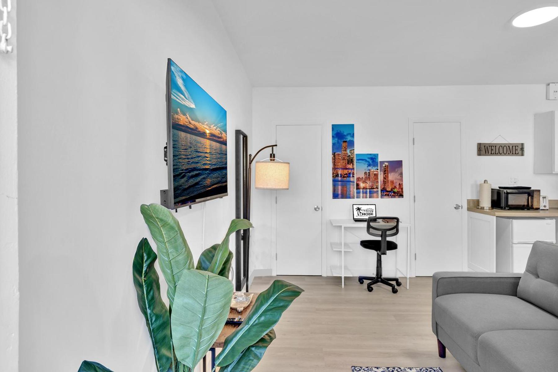 Young Circle & Hollywood Blvd Posh Studio Suite المظهر الخارجي الصورة