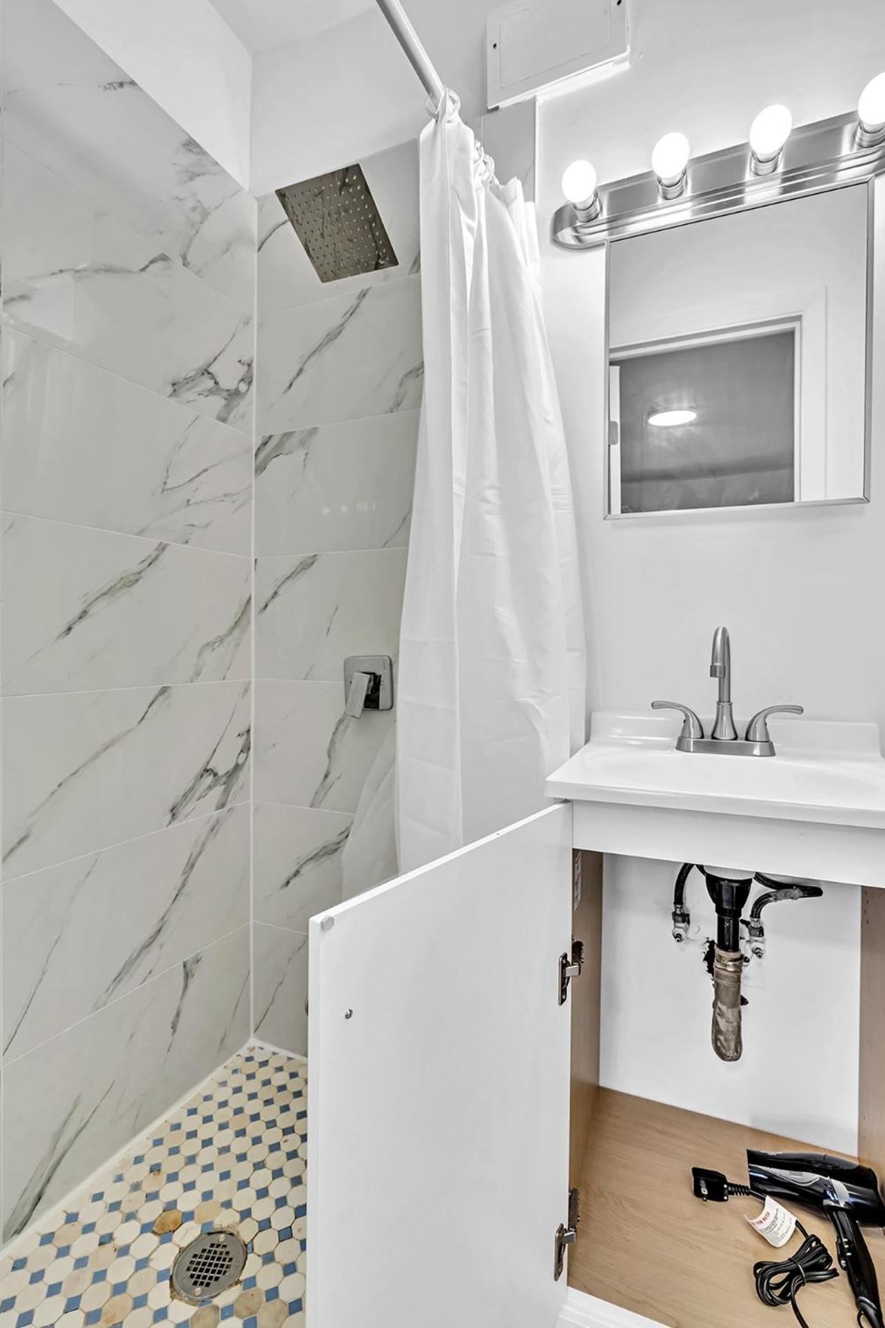 Young Circle & Hollywood Blvd Posh Studio Suite المظهر الخارجي الصورة